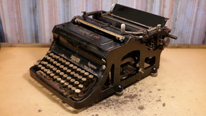Remington 10 antik írógép